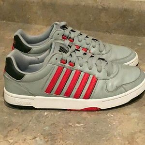 Mens size9 Kswiss sneakers